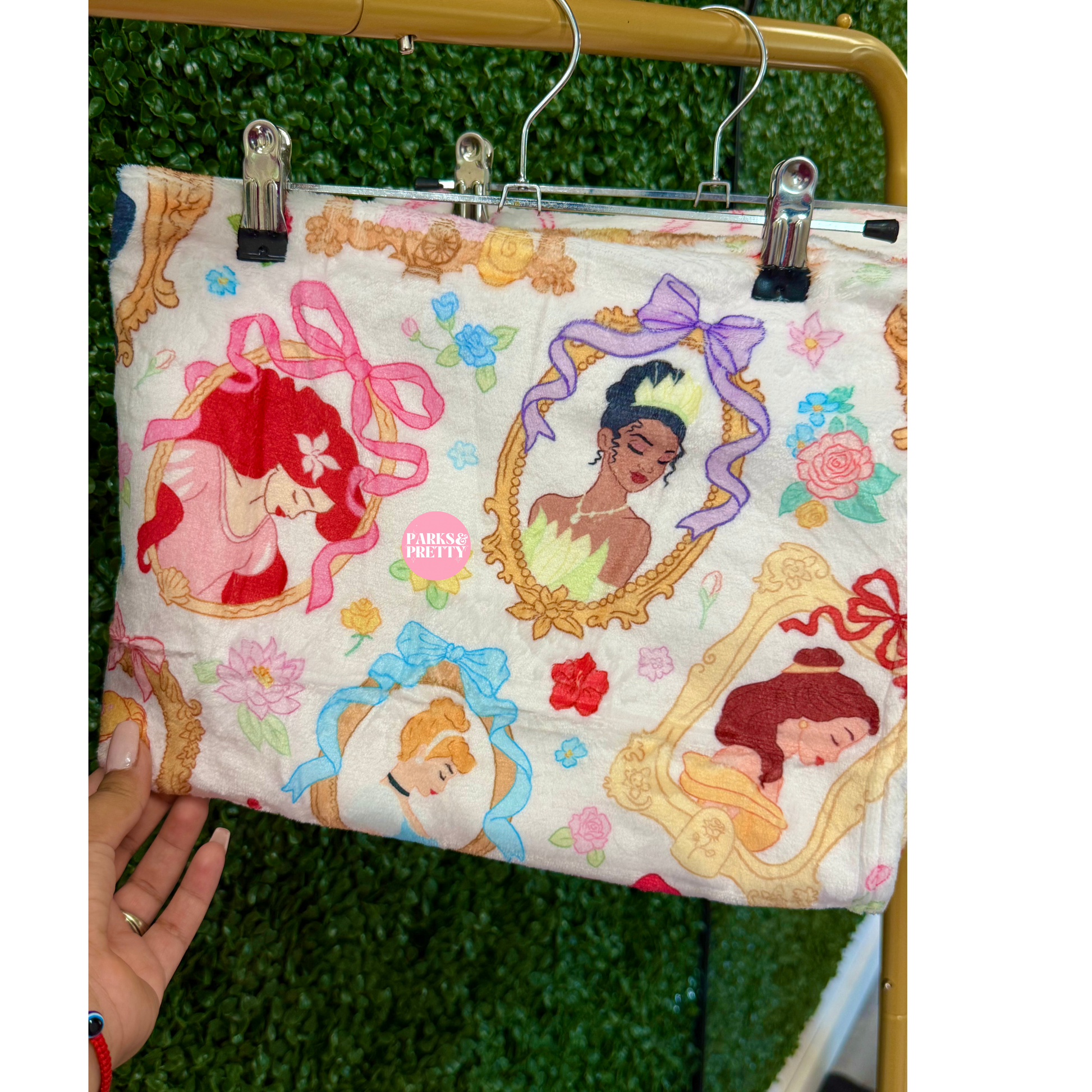 Princess frames blanket