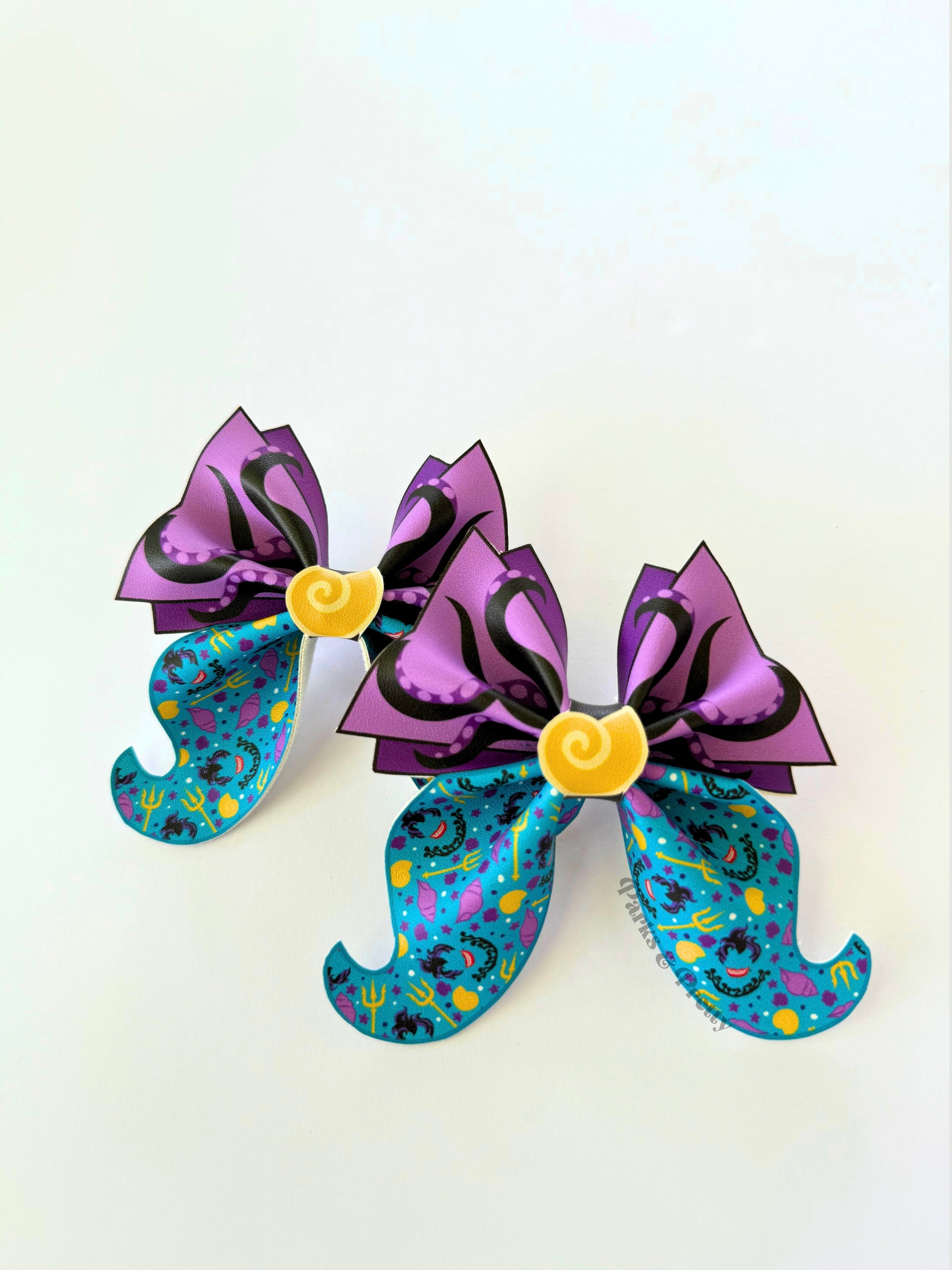 Mermaid princess bow